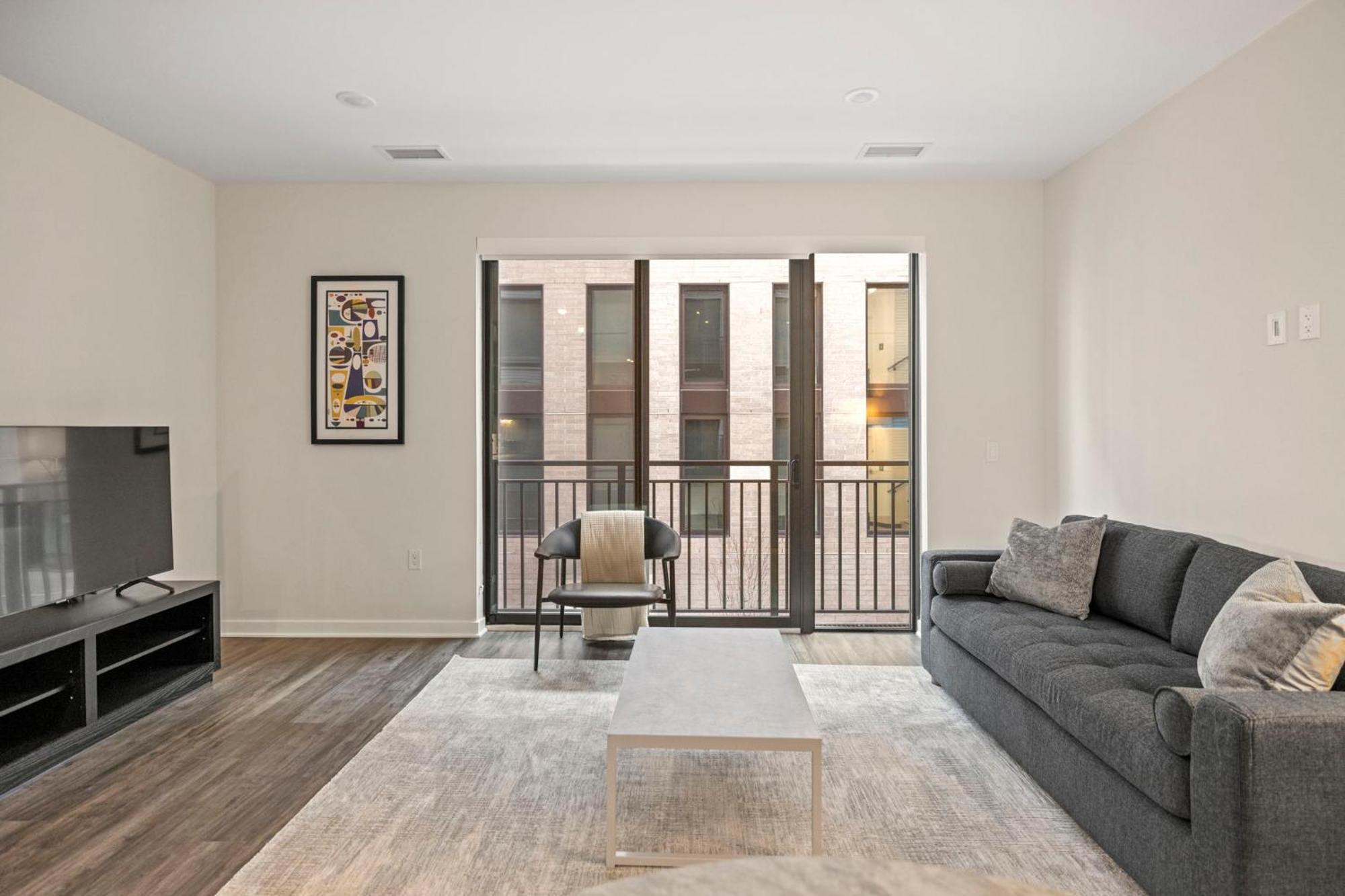 Placemakr Cathedral Heights Apartment Washington Room photo
