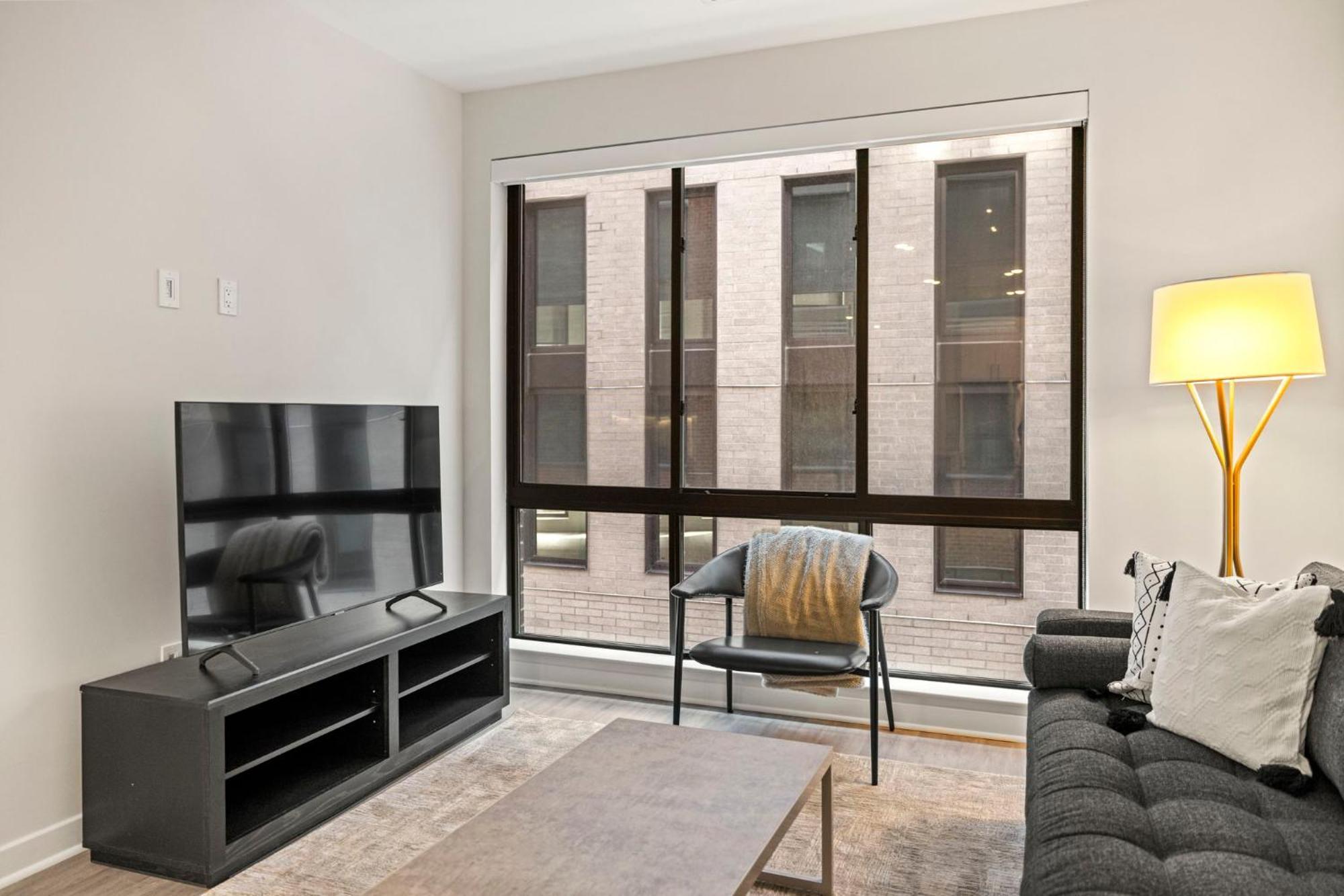 Placemakr Cathedral Heights Apartment Washington Room photo